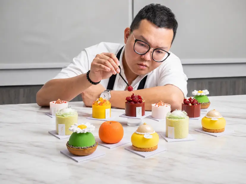 Petit entremets by Jeffrey Tan